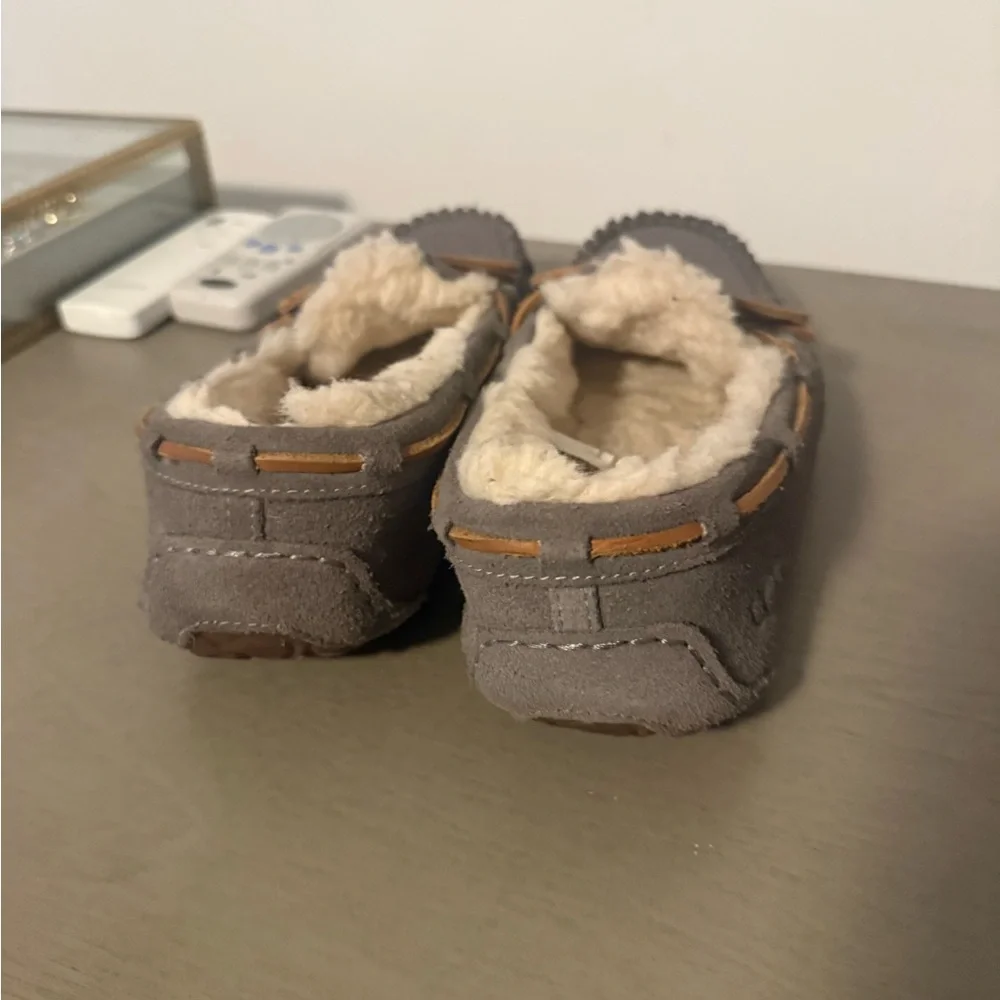 UGG Gray Suede Moccasin Slippers - Picture 2 of 4